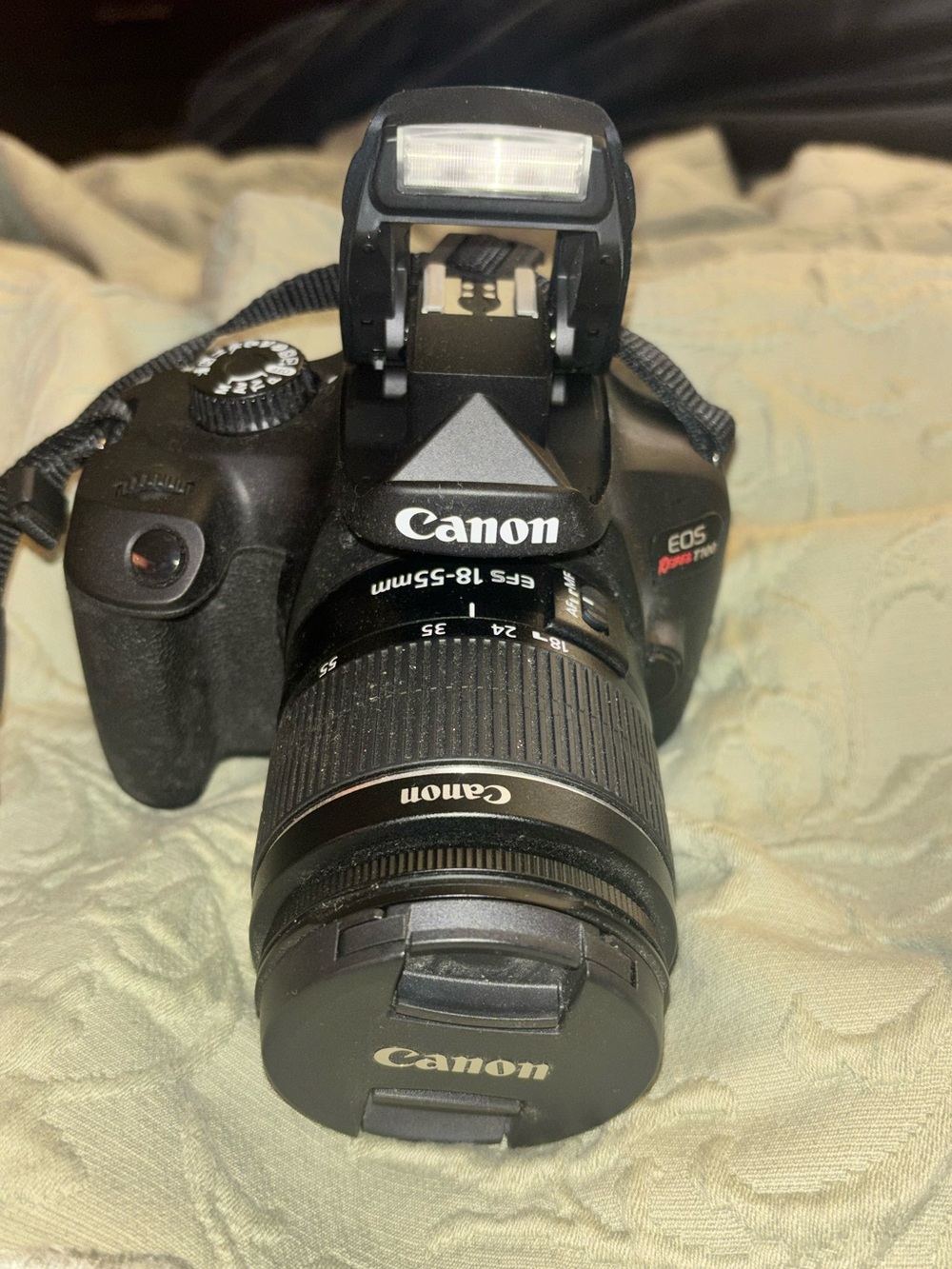 Canon EOS Rebel T100DSLR Camera with 18-55mm Lens - Black